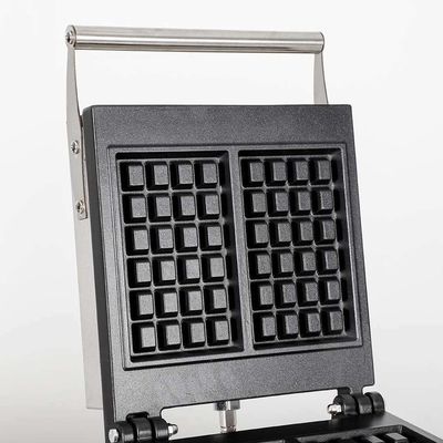 Negozi di alimenti e bevande Produttore di waffle quadrati elettrici commerciali con fette singole o doppie