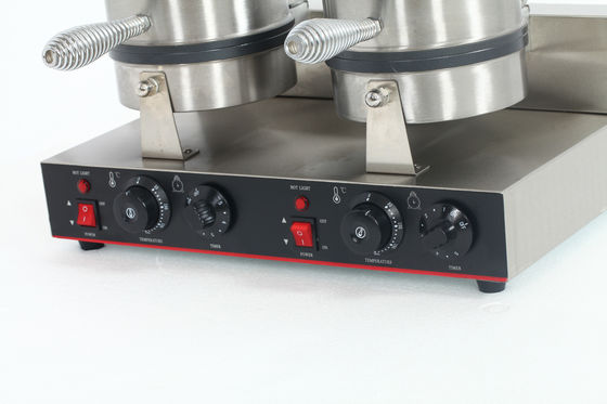 Produttore di waffle elettrico non appiccicoso a 2 piastre con maniglia anti-bruciore e 220V